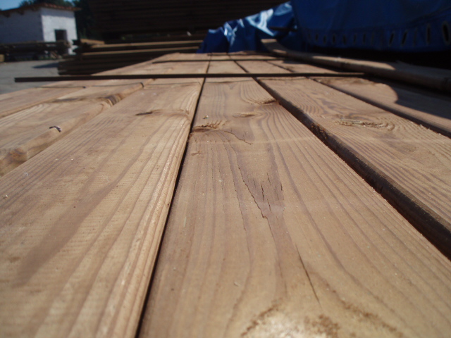 Различные типы материалов для устроения деревянных террас