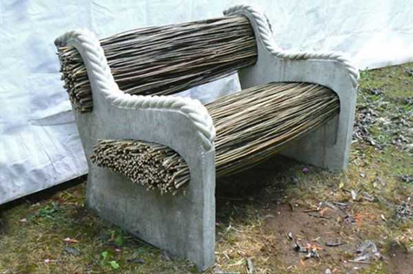 Оригинальная бетонная скамейка