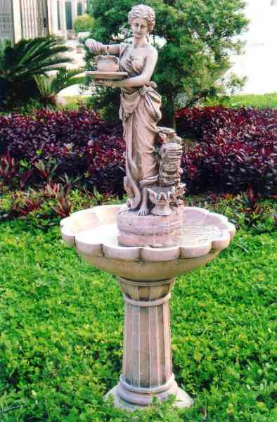 Декорация фонтана из статуи