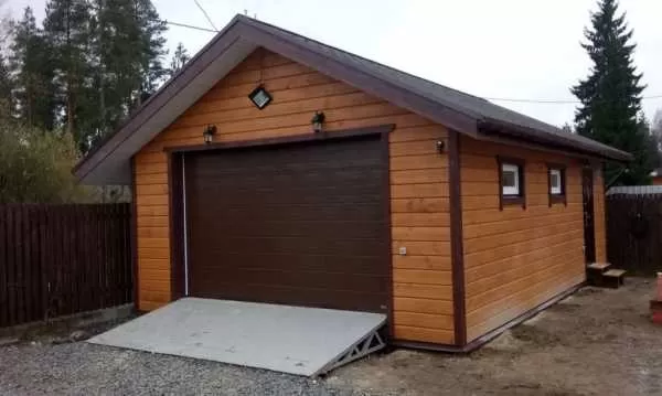 8 преимуществ деревянного гаража